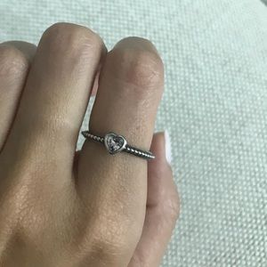 Pandora ring